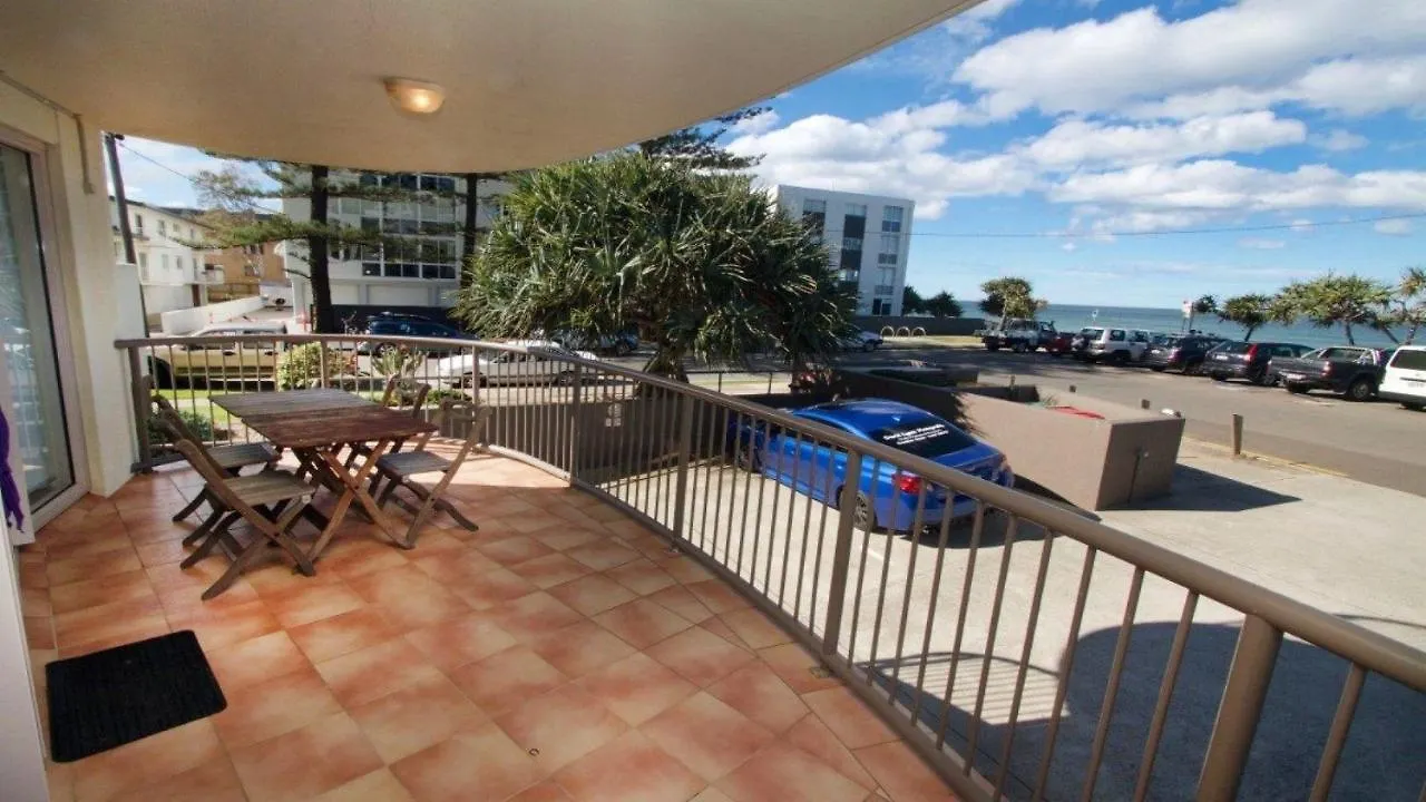 Дом отдыха Pandanus Shores Unit 2 Kings Beach Qld Калаундра