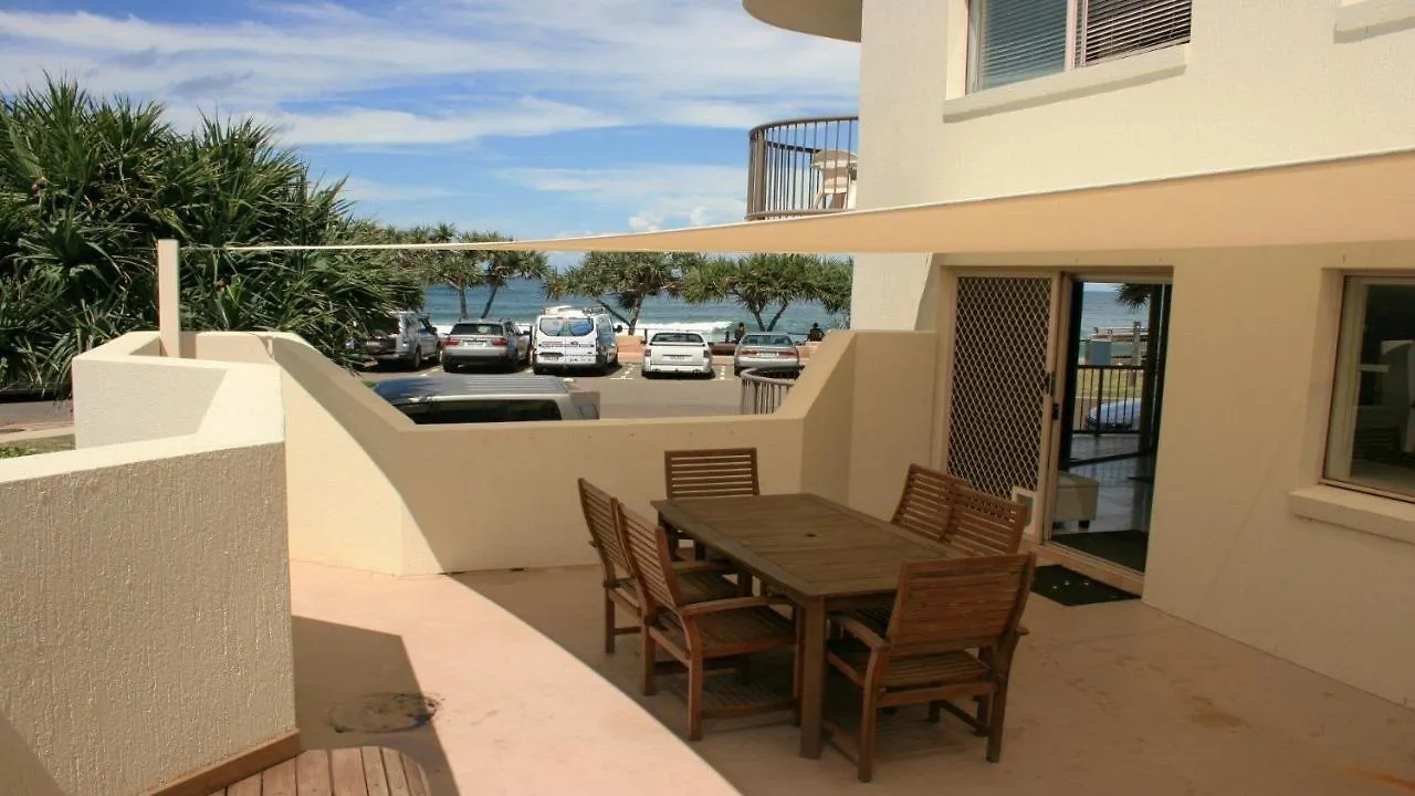 Pandanus Shores Unit 2 Kings Beach Qld Калаундра Дом отдыха