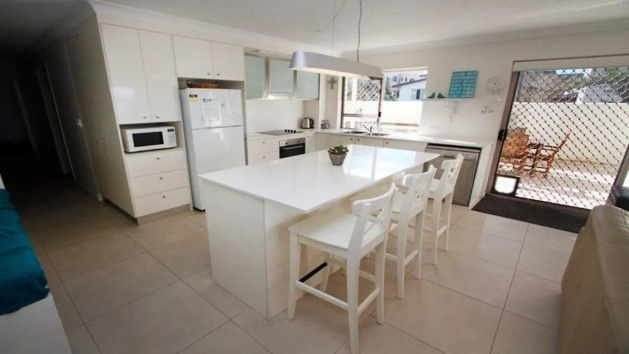 Pandanus Shores Unit 2 Kings Beach Qld Caloundra Austrálie